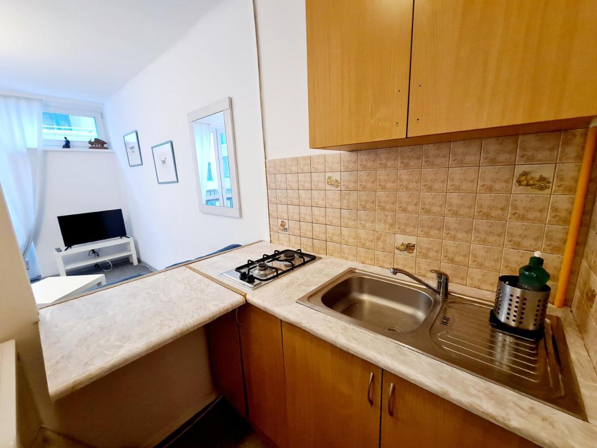 Topfloor Greeceflat A Cosy Flat In The City Center Appartamento Varsavia Esterno foto